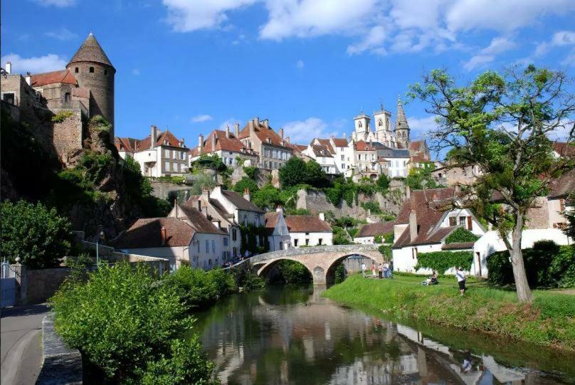 Etape Du Pont Pinard Villa Semur-en-Auxois Kültér fotó